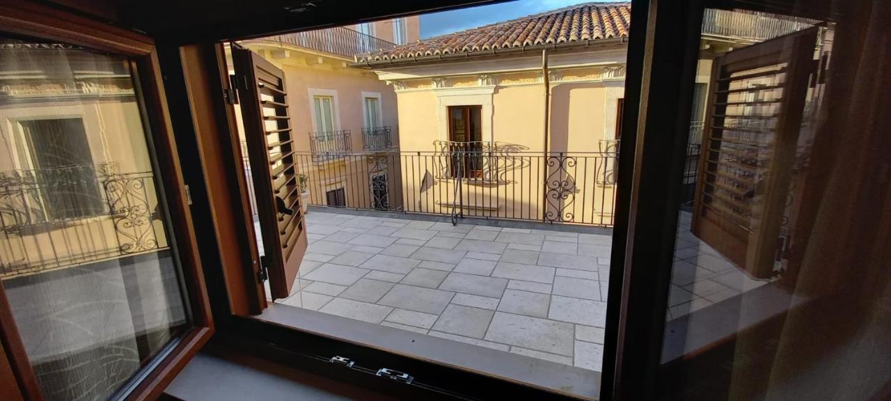 La Terrazza Del Quarto ラクイラ エクステリア 写真